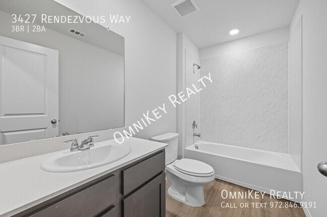 Building Photo - 3427 Rendezvous Way