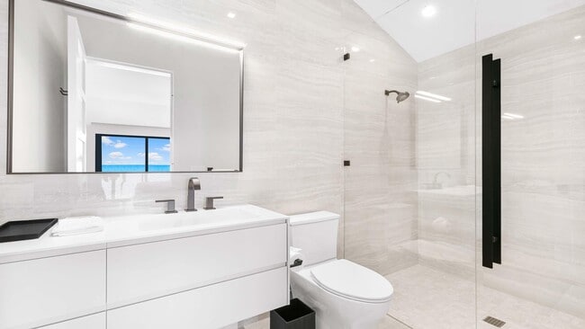 Building Photo - 6029 Old Ocean Blvd