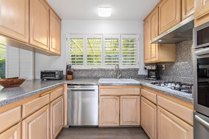 Building Photo - 4905 Rhoads Ave