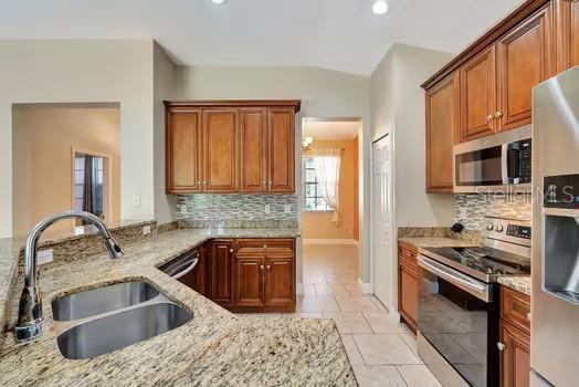 Building Photo - 10906 Holly Cone Dr