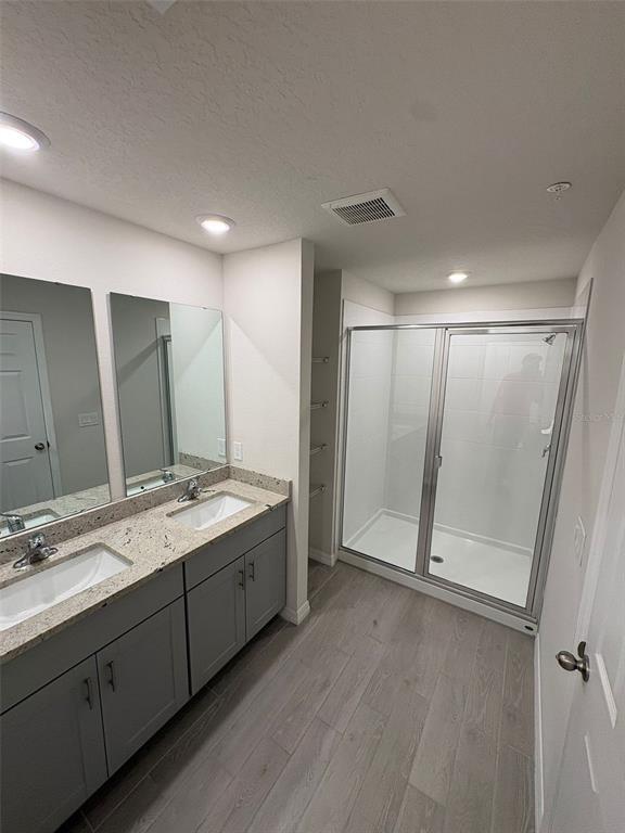 Building Photo - 2065 Milkweed St