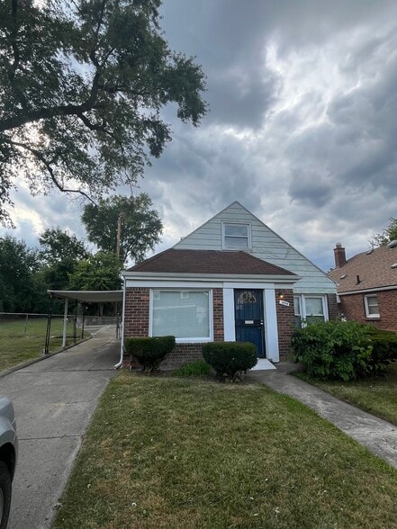 Primary Photo - 9599 Sussex St