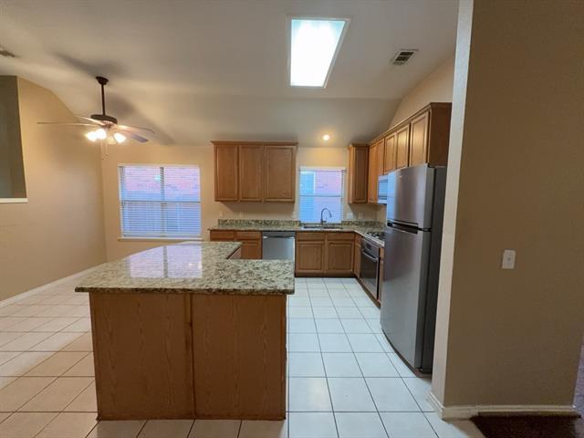 Building Photo - 3024 Peppercorn Dr