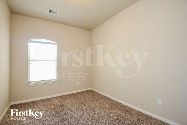 Building Photo - 29326 Buffalograss Ct