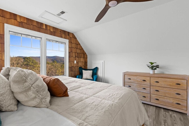 Building Photo - 554 Choctaw Ridge