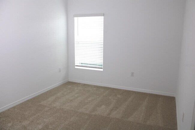 Building Photo - 355 White Heron Wy