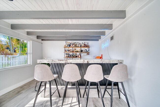 Building Photo - 10520 SW 46th Terrace