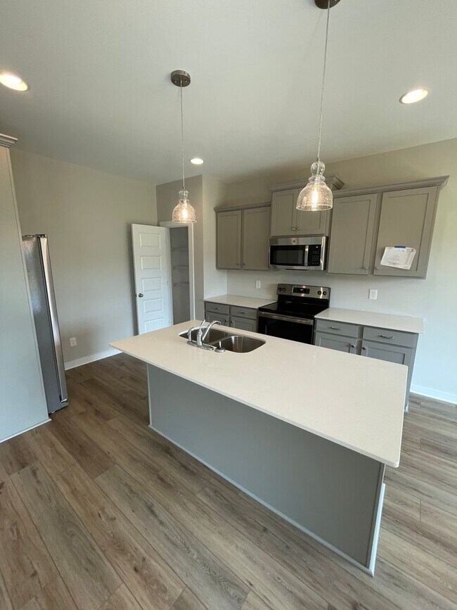Building Photo - Home for Rent in Meridianville, AL!!! COMING SOON!
