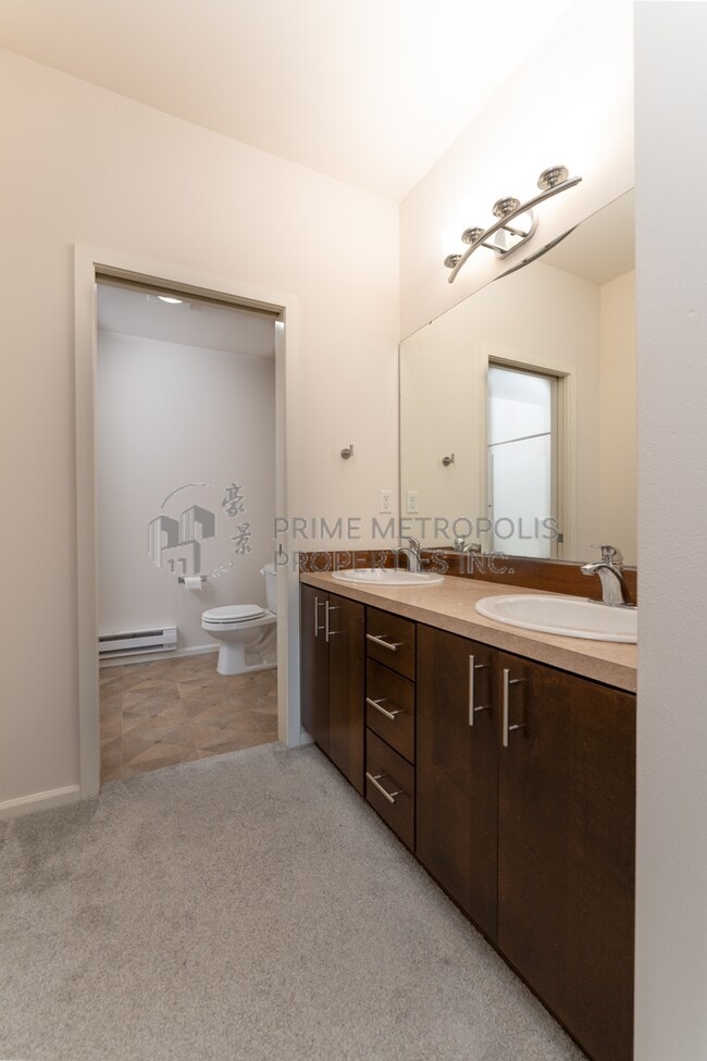 Building Photo - 21026 40th Pl S