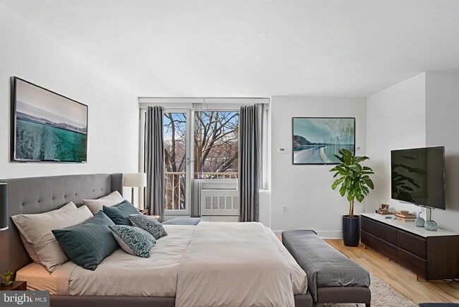 Building Photo - 800 4th St SW