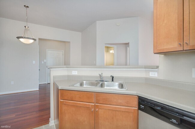 Building Photo - 1 br, 1 bath House - 700 Walker Square Uni...