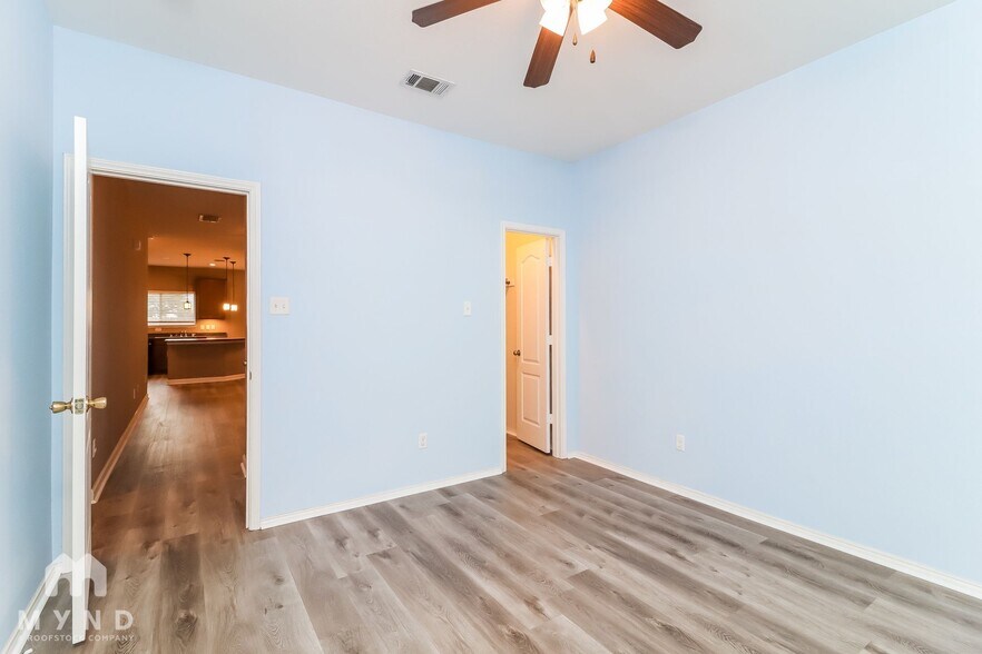 Building Photo - 5037 Caraway Dr
