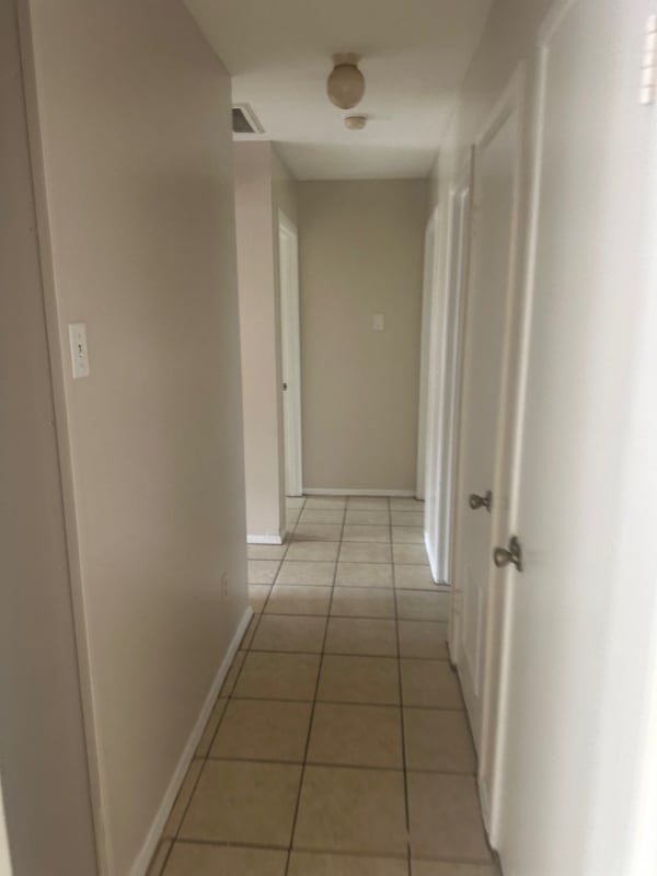 Building Photo - 1200 La Porte Dr