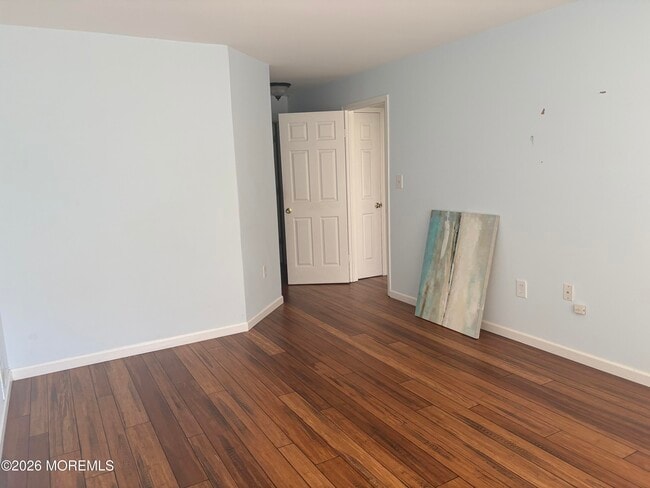 Building Photo - 103 Racquet Rd