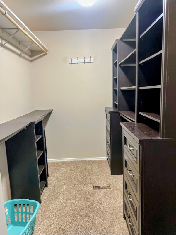 Building Photo - 723 N 8th St