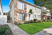 Building Photo - Ramona Apartments