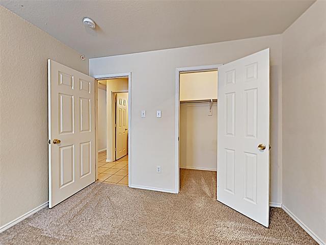 Building Photo - 5117 Meridian Ln