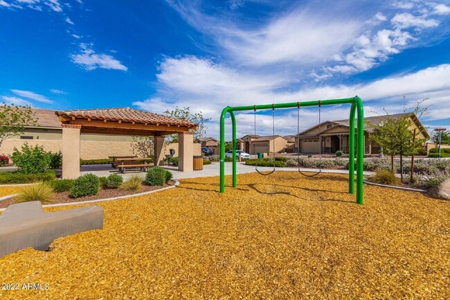 Building Photo - 13784 W Sarano Terrace