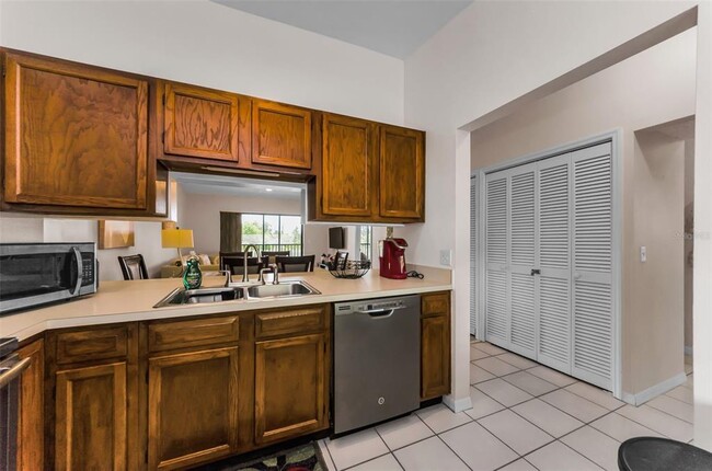 Building Photo - 1682 Seascape Cir