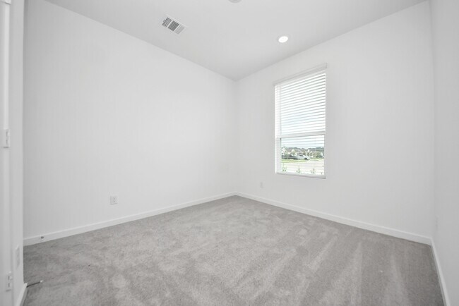 Building Photo - 31502 San Floro Dr