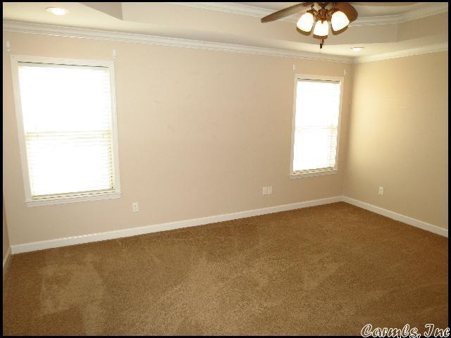 Building Photo - 1005 Puritan Dr