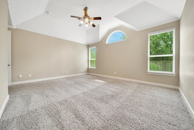 Building Photo - 3007 Rocky Point Dr
