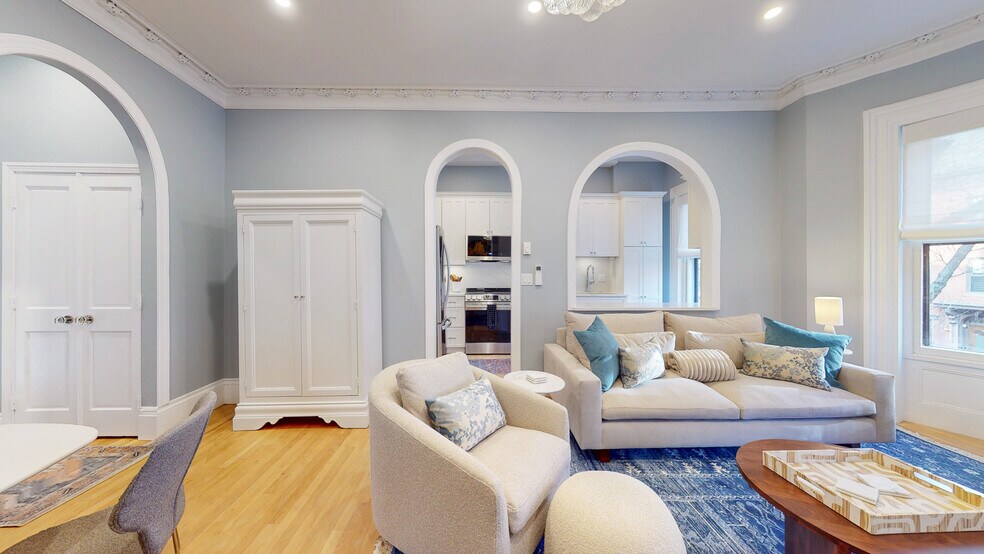 Building Photo - 86 Worcester St