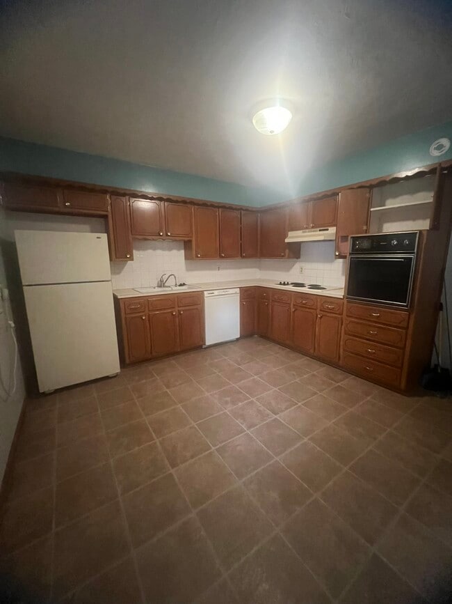 Building Photo - 238 N 1st St