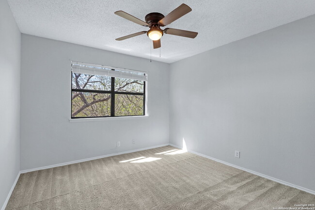 Building Photo - "Charming 4-Bed Retreat with Scenic Views ...