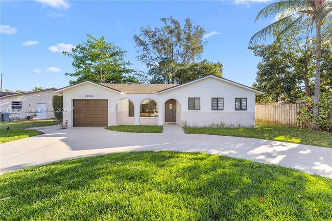 Building Photo - 22274 SW 61st Ave