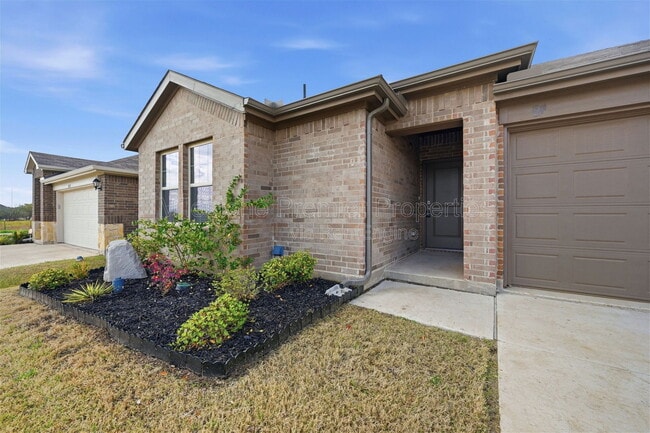 Building Photo - 2428 Montgomery St