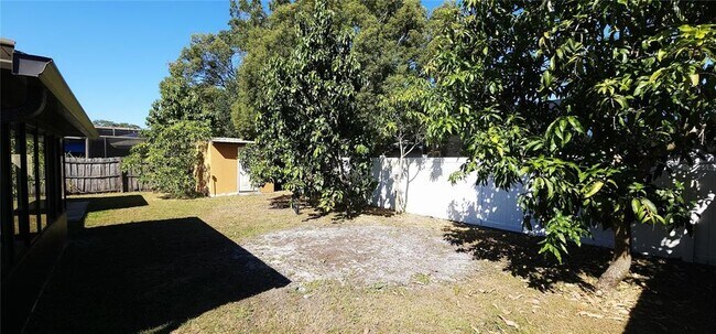 Building Photo - 4703 Cypress Tree Dr