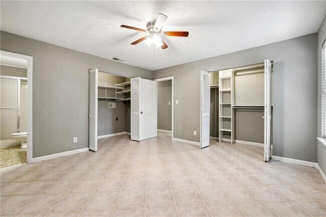 Building Photo - 2885 Webb Rd