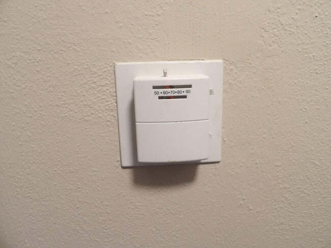 Building Photo - 146 Allnutt Dr