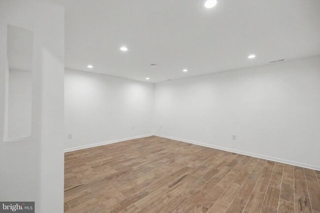 Building Photo - 2113 Sheriff Ct