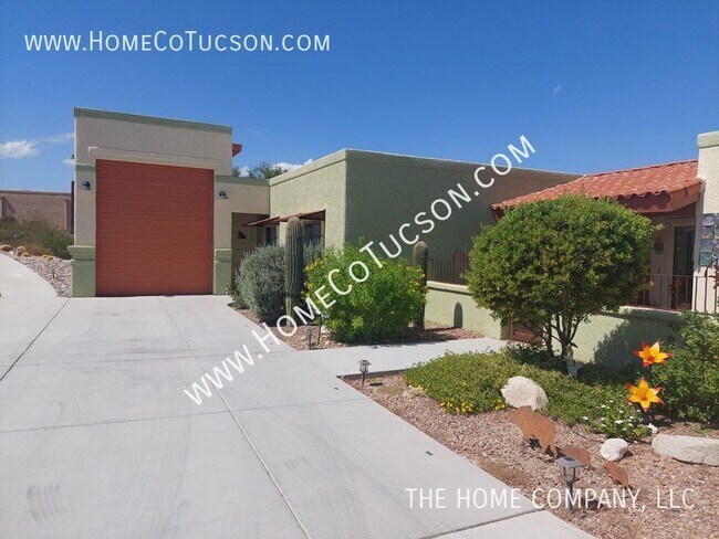 Building Photo - 5661 N Vista Karina Mia
