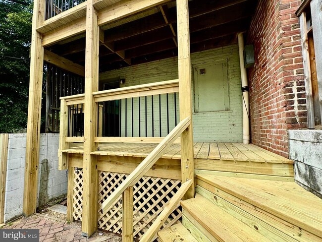 Building Photo - 2148 Green St