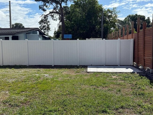 Building Photo - 3710 Wilkinson Rd