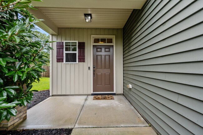 Building Photo - 431 Bald Cypress Ln