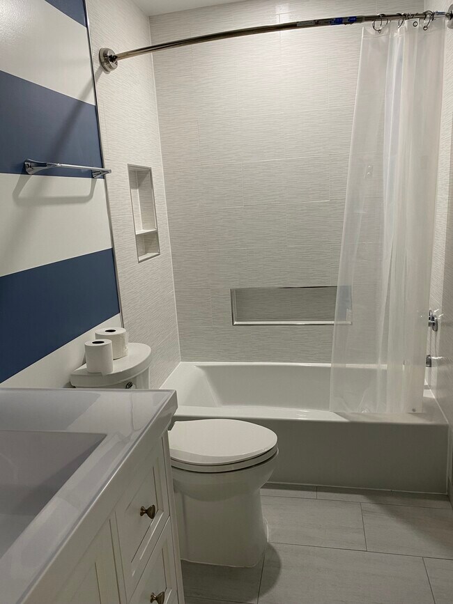 Building Photo - 5708 Governors Pond Cir