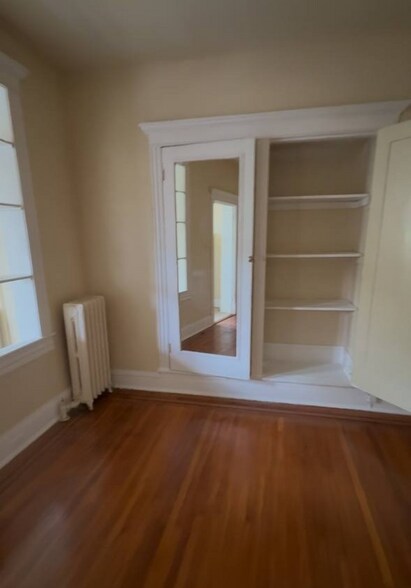 Primary Photo - 2916 Guilford Ave