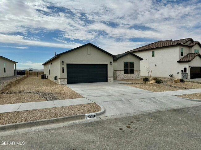 Building Photo - 7500 Enchanted Ridge Dr