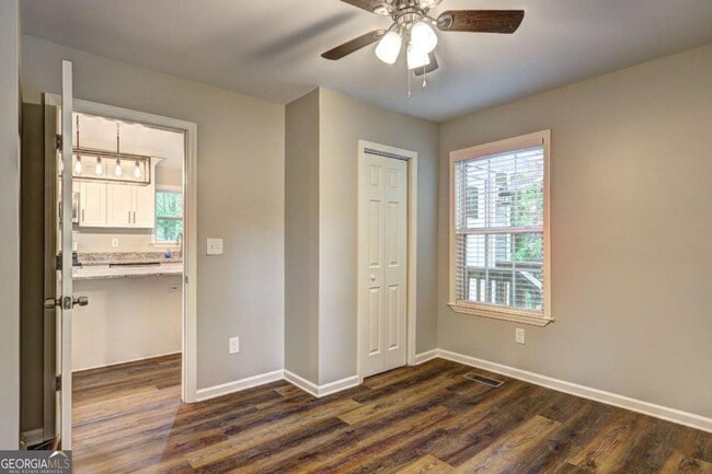 Building Photo - 641 Ragsdale Rd