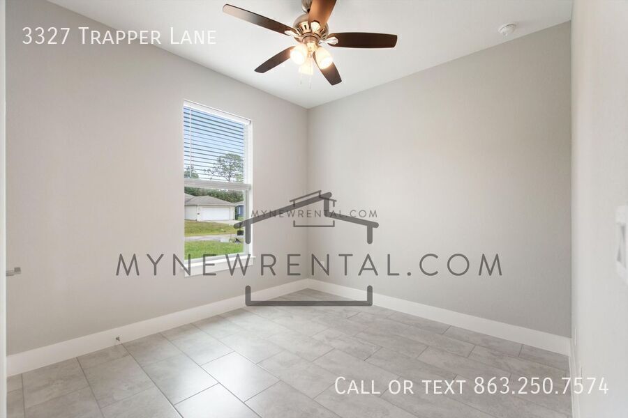 Building Photo - 3327 Trapper Ln