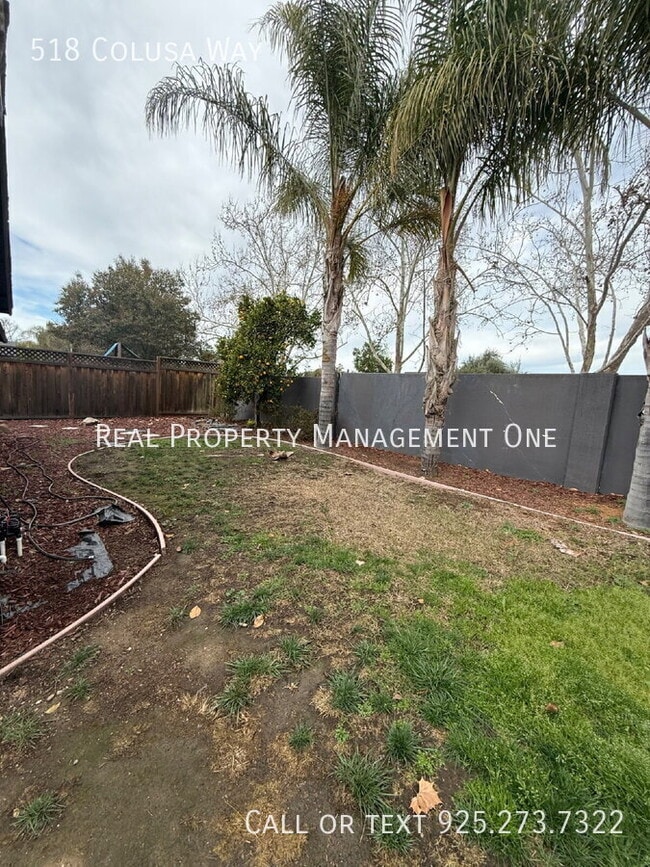 Building Photo - 518 Colusa Way