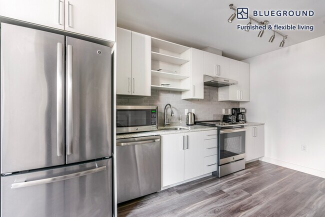 Building Photo - 1255 22nd St NW