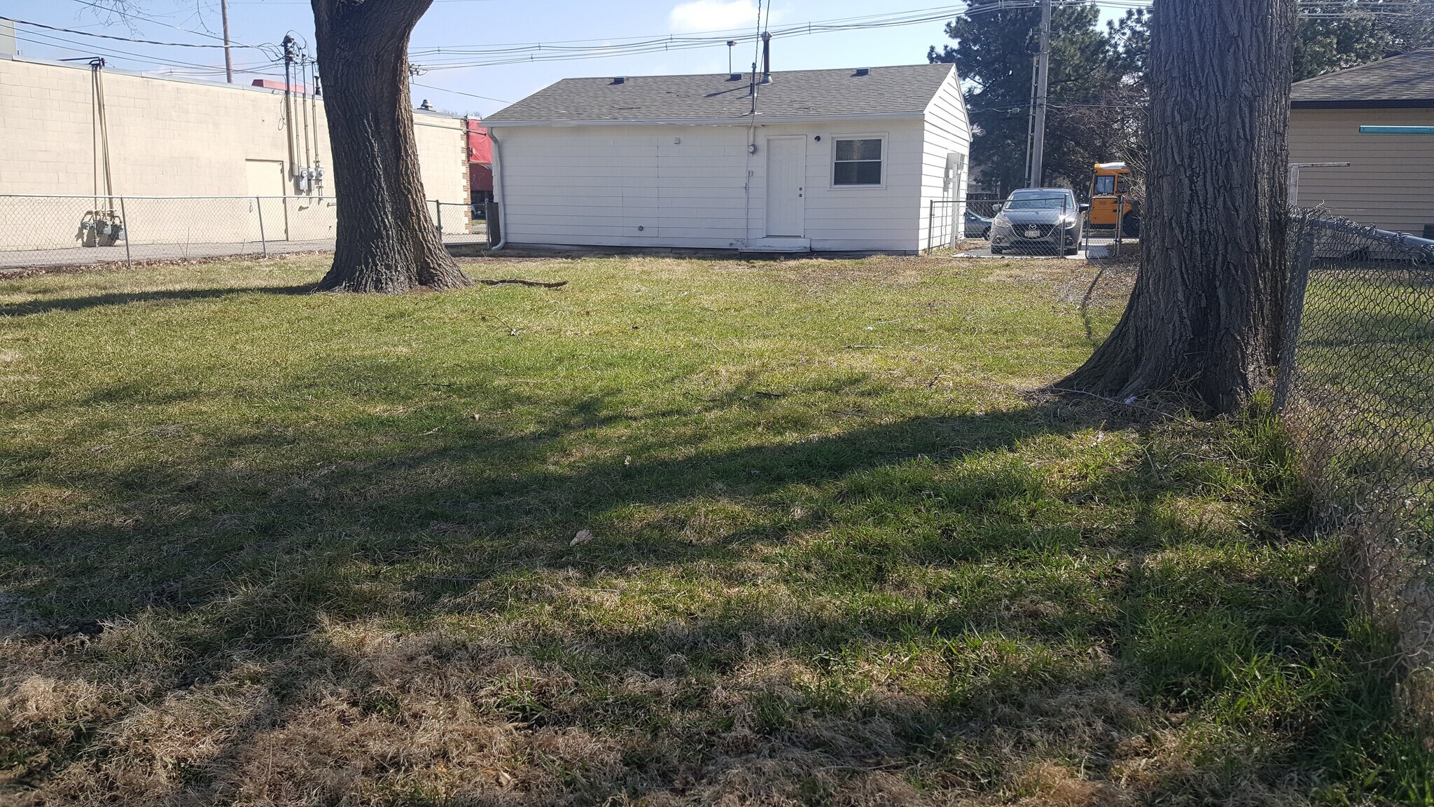 Building Photo - 1321 N 56th St