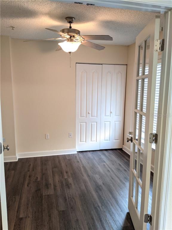 Building Photo - 2025 Dixie Belle Dr