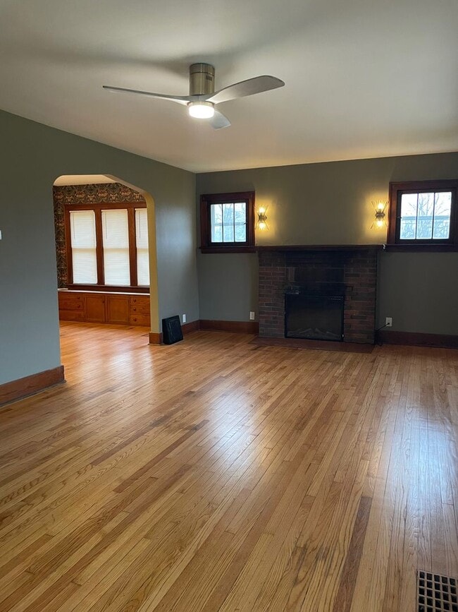Building Photo - Four Bedroom Farmhouse on Three Acres | Flexible Move-in Date!
