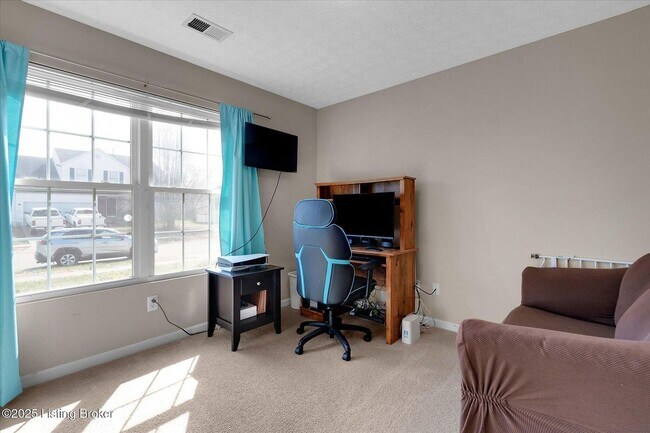 Building Photo - Beautiful Ranch in Indian Falls